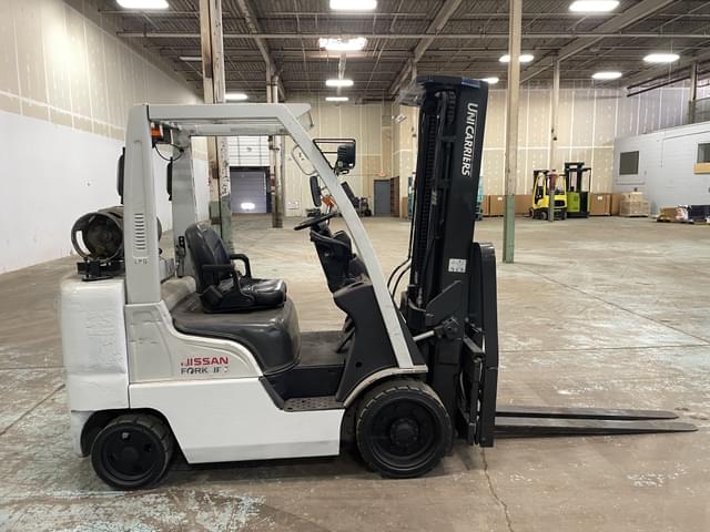 Image of Unicarriers CF60LP equipment image 4