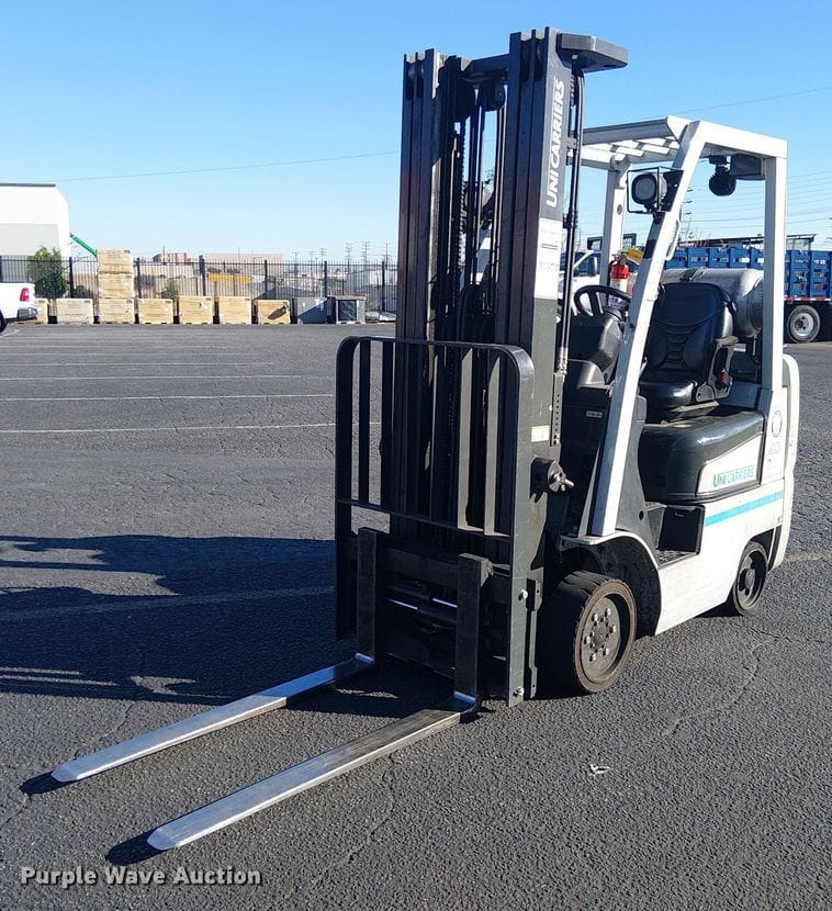 2017 Unicarriers 40 Equipment Image0