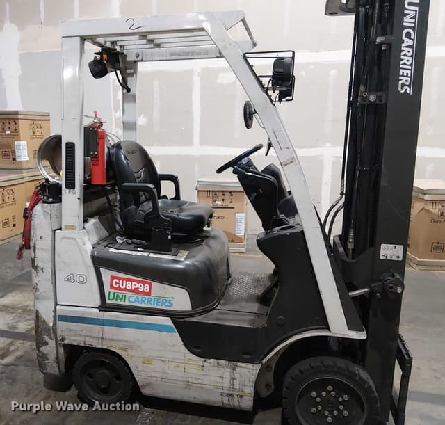 Image of Unicarriers 40 equipment image 3