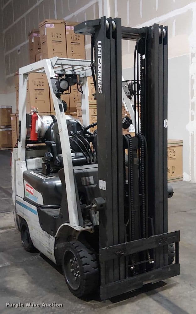 Image of Unicarriers 40 equipment image 2