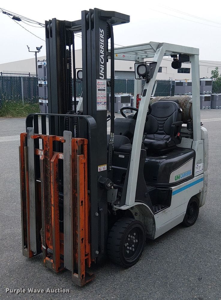 2017 Unicarriers 40 Equipment Image0