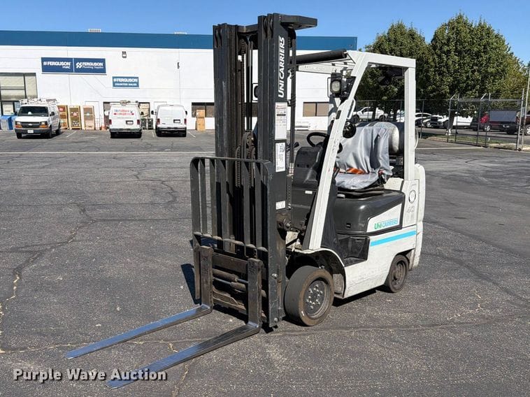 2017 Unicarriers 40 Equipment Image0
