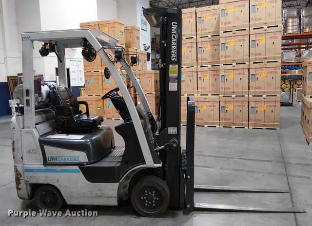 Image of Unicarriers 40 equipment image 3