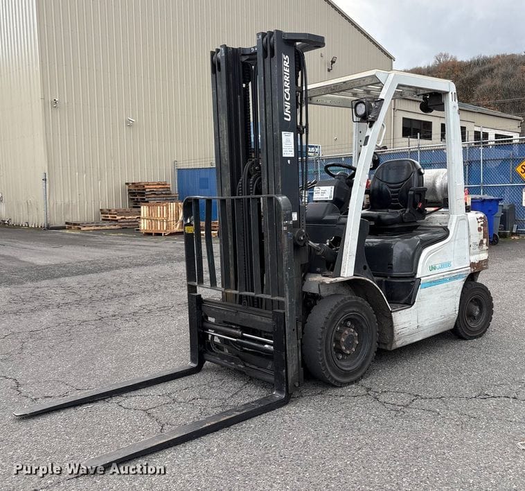 2017 Unicarriers PF50 Equipment Image0