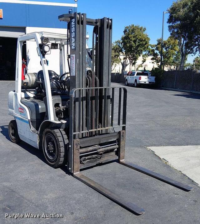 Image of Unicarriers PF50 equipment image 2