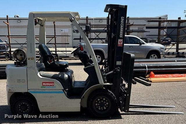 Image of Unicarriers PF50 equipment image 3