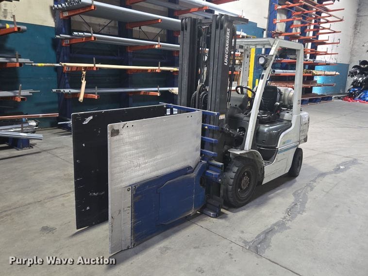 2017 Unicarriers PF50 Equipment Image0