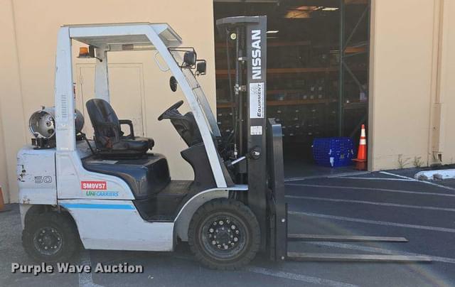 Image of Unicarriers PF50 equipment image 3
