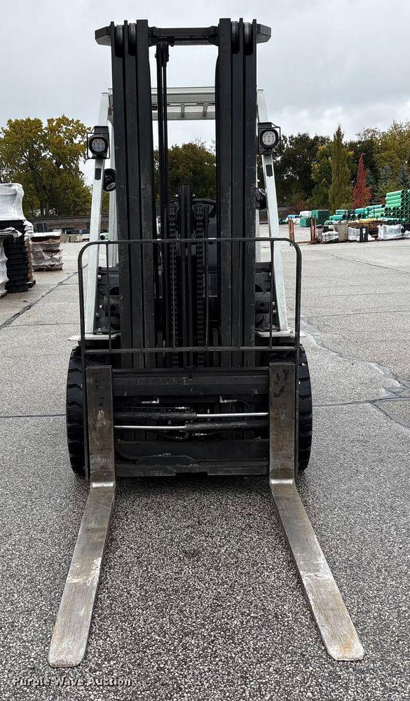 Image of Unicarriers PF70 equipment image 1