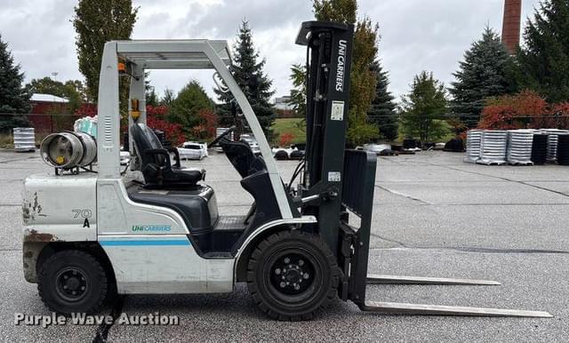 Image of Unicarriers PF70 equipment image 3