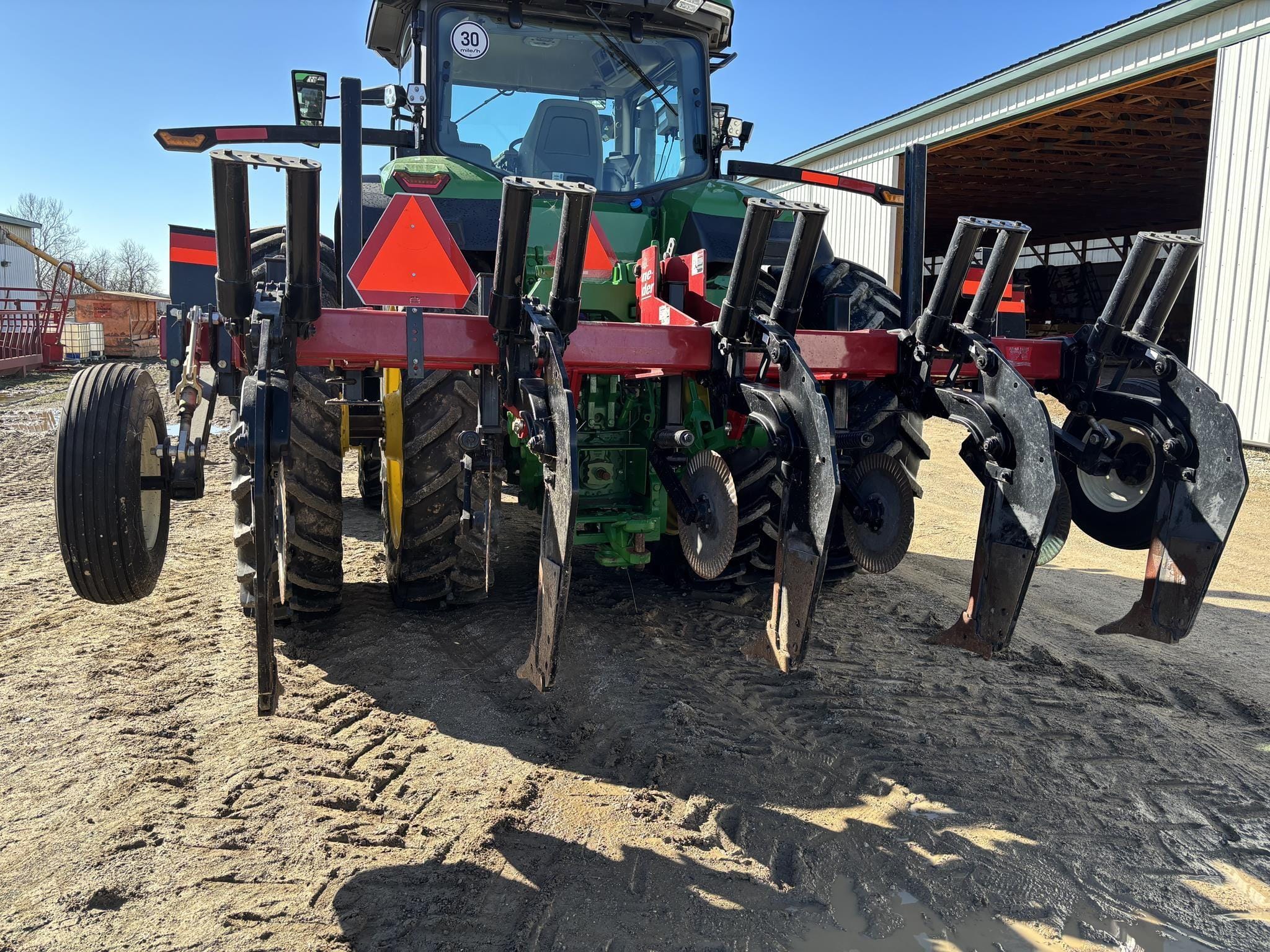 2017 Unverferth Zone-Builder 132 Equipment Image0