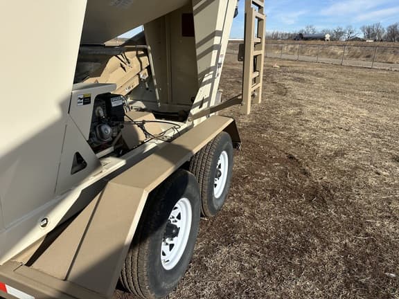 Image of Unverferth 2755 equipment image 4