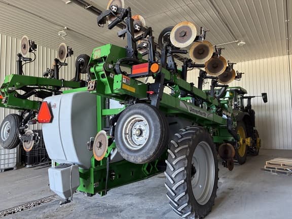Image of Unverferth Nutrimax 1800 equipment image 2