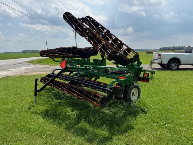 Image of Unverferth Rolling Harrow equipment image 4