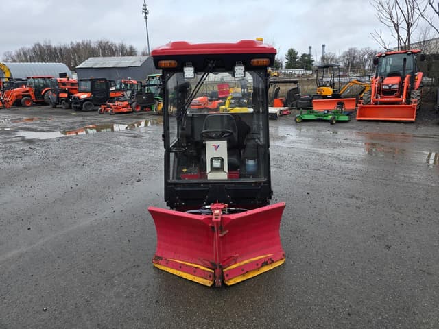 Image of Ventrac 3400Y equipment image 1