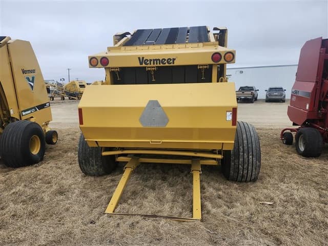 Image of Vermeer 605N Cornstalk Special equipment image 3