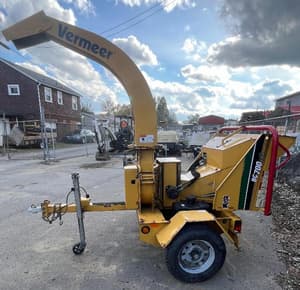 2017 Vermeer BC700XL Image