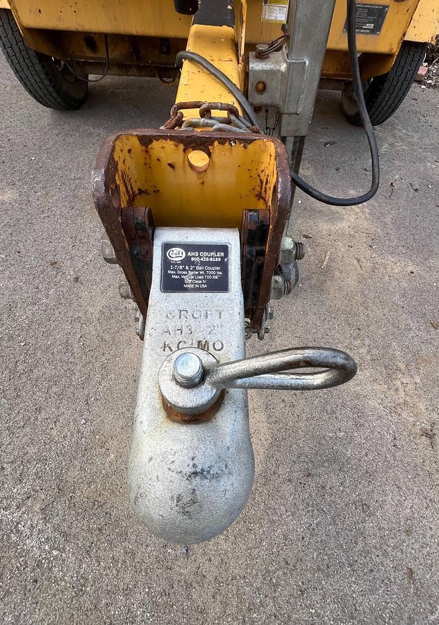 Image of Vermeer BC700XL equipment image 4