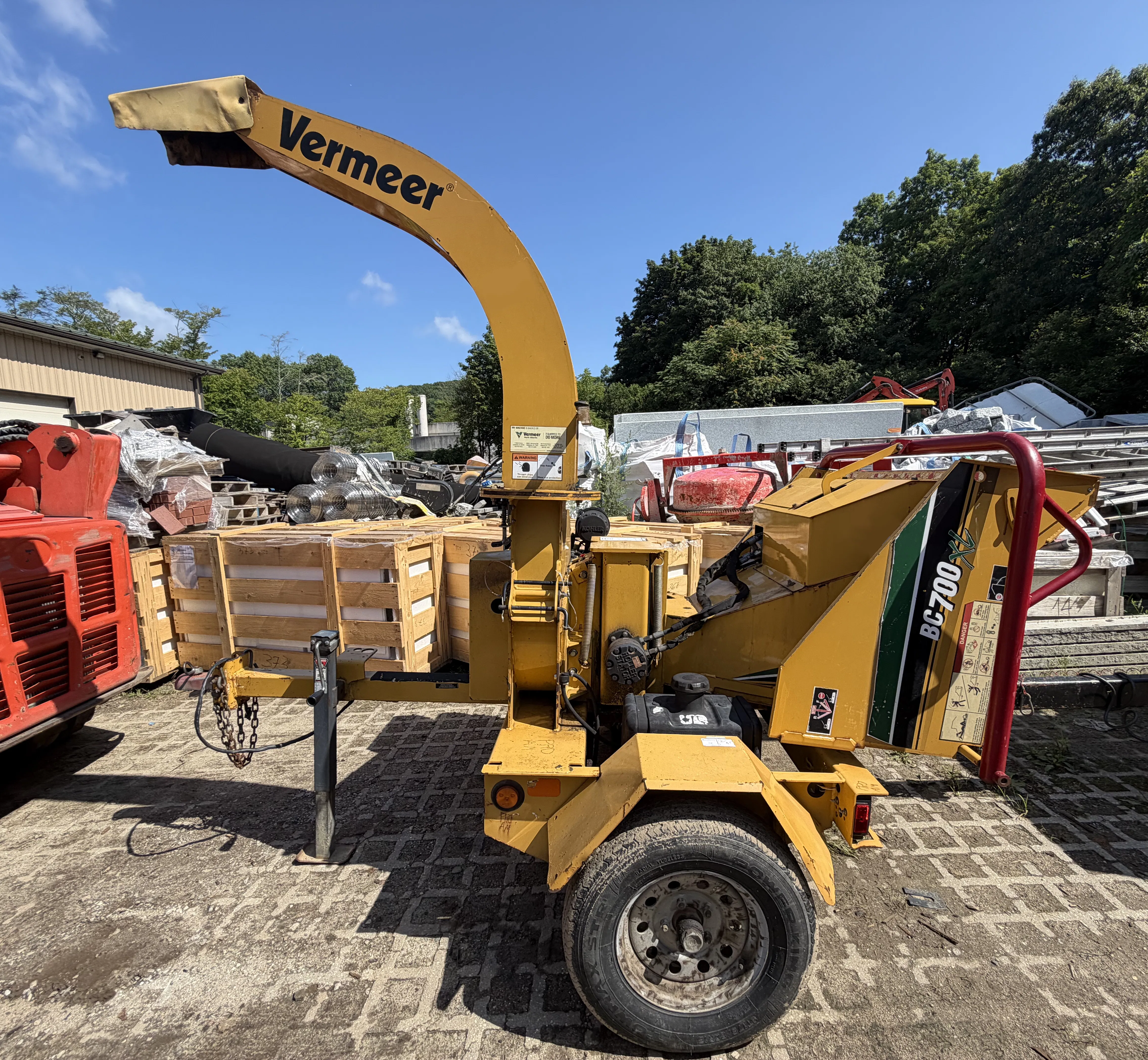 2017 Vermeer BC700XL Equipment Image0