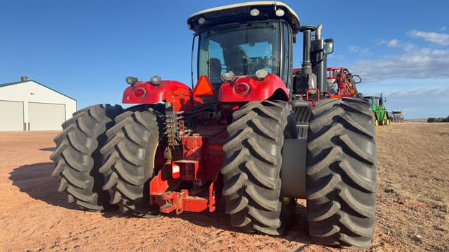 Image of Versatile 375 equipment image 3