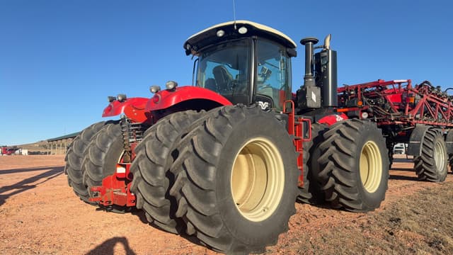 Image of Versatile 375 equipment image 2