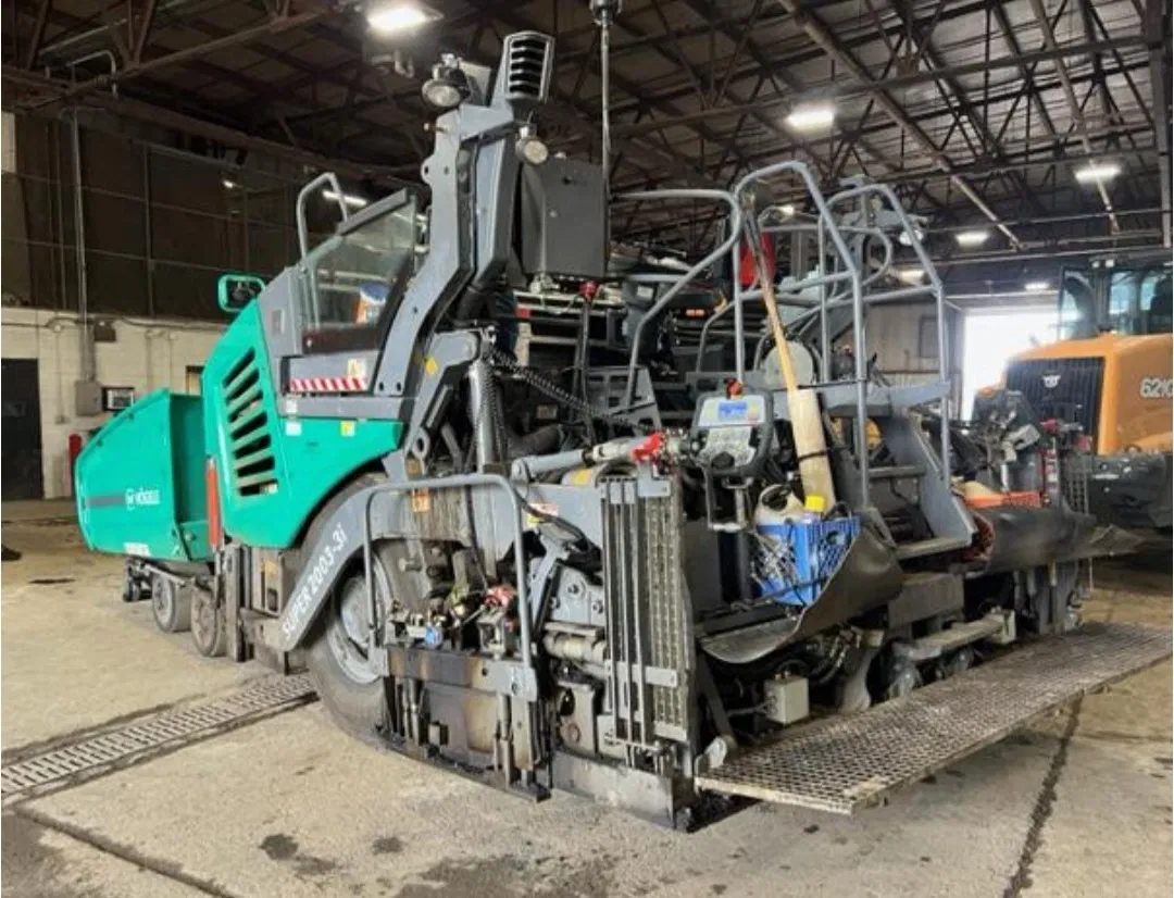 2017 VOGELE Super 2003-3i Equipment Image0