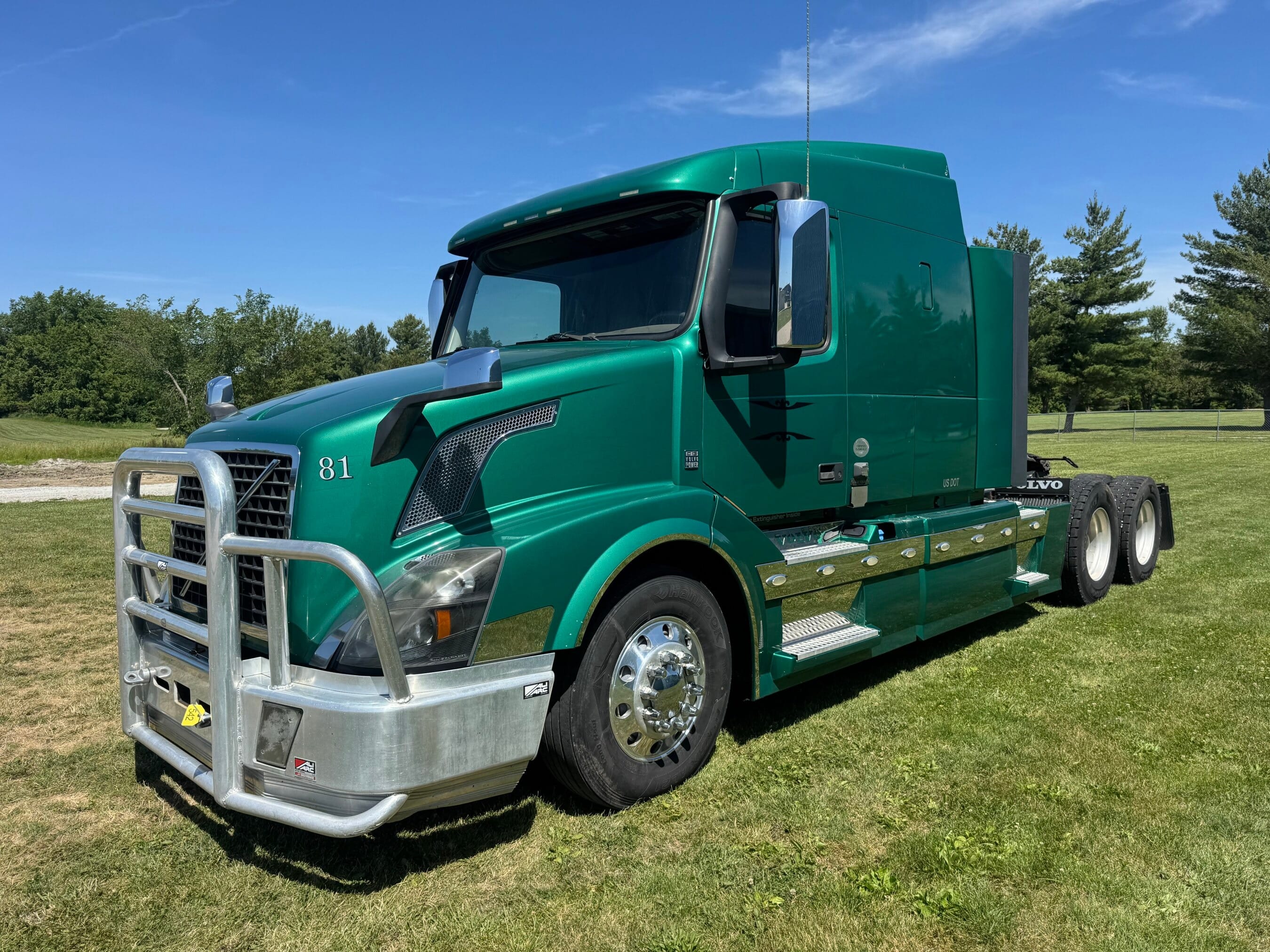 2017 Volvo 630 Equipment Image0