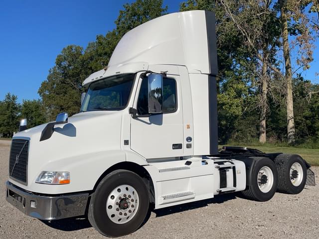 Image of Volvo D13 equipment image 1