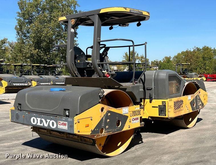 Main image Volvo DD120C