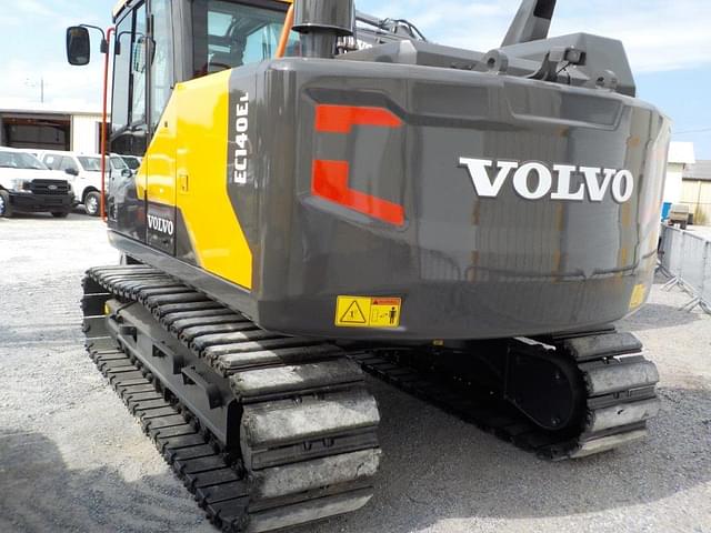 Image of Volvo EC140EL equipment image 3