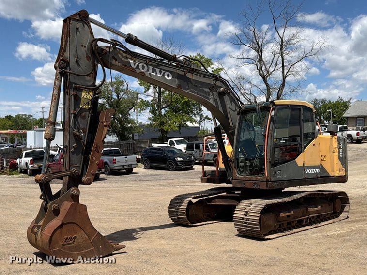 2017 Volvo EC140EL Equipment Image0