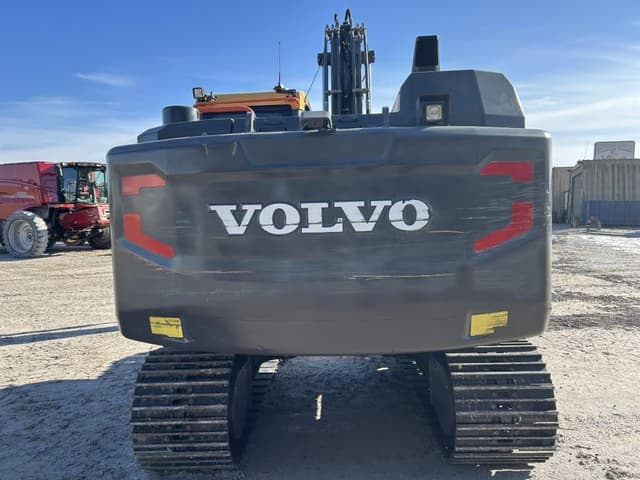 Image of Volvo EC160EL equipment image 3