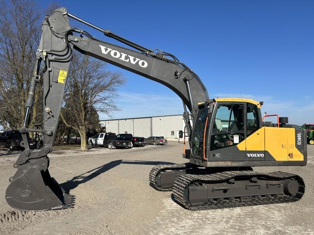 2017 Volvo EC160EL Equipment Image0