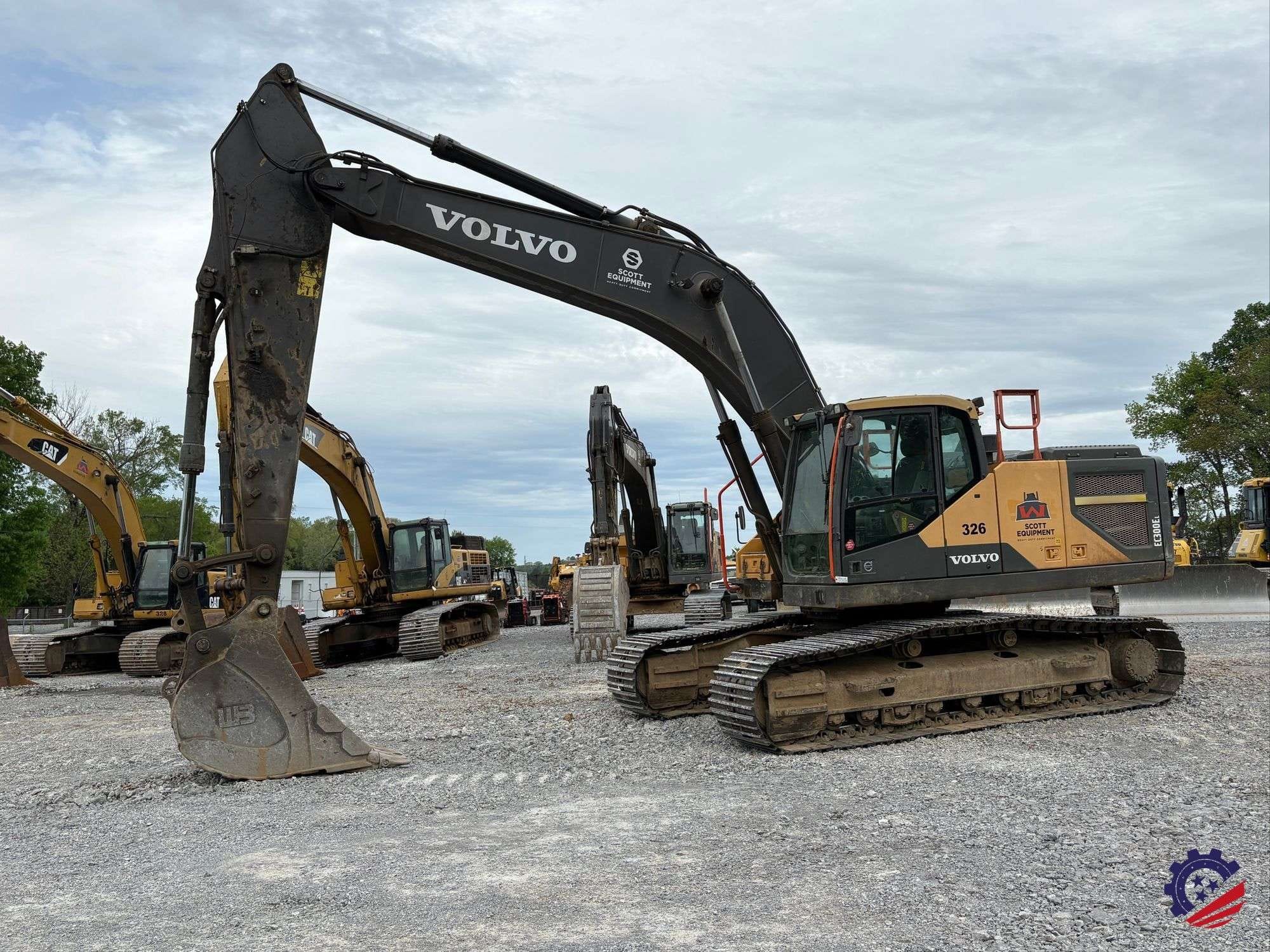 2017 Volvo EC300EL Equipment Image0