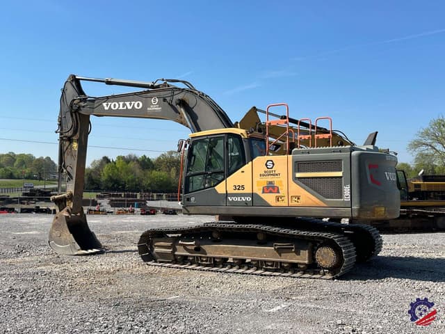 Image of Volvo EC300EL equipment image 2
