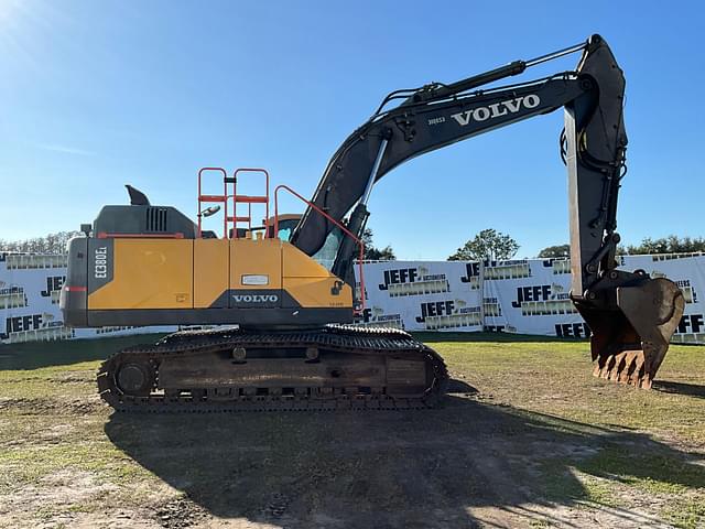 Image of Volvo EC380EL equipment image 3