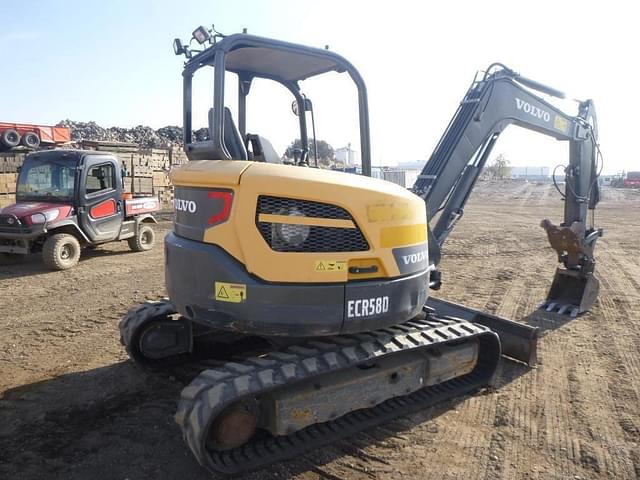 Image of Volvo ECR58D equipment image 2