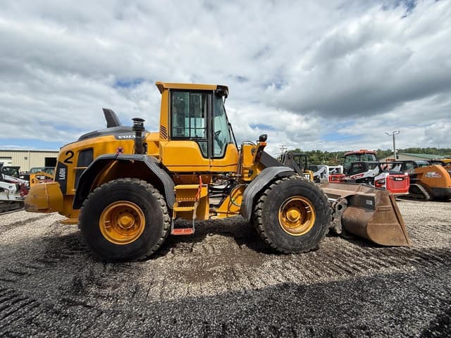 Image of Volvo L60H equipment image 4
