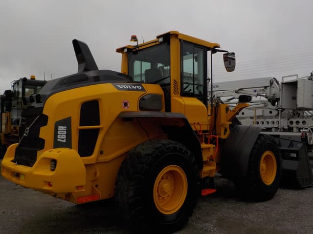 Image of Volvo L60H equipment image 2