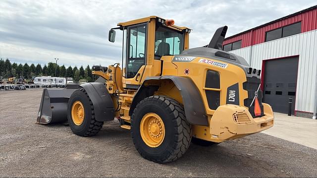 Image of Volvo L70H equipment image 3