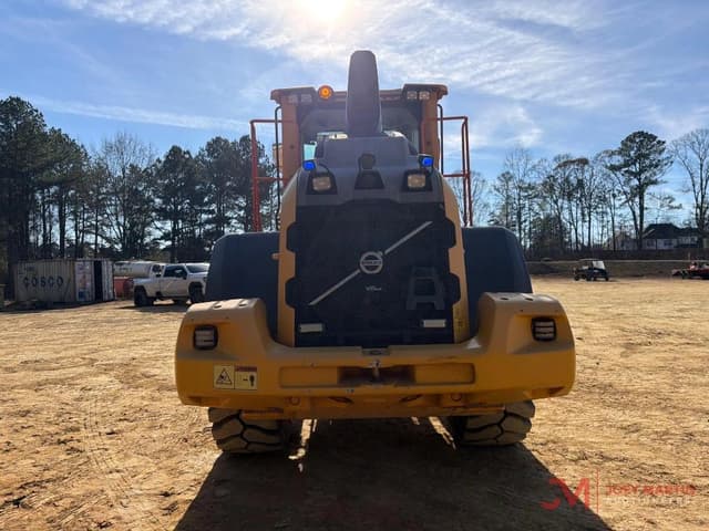 Image of Volvo L70H equipment image 3