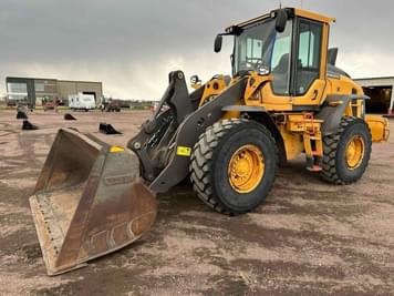 Main image Volvo L70H