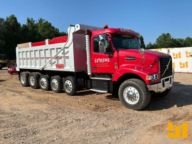 Image of Volvo VHD equipment image 2
