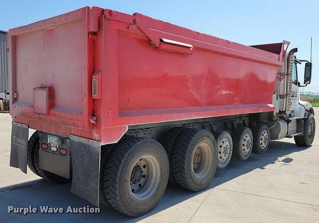 Image of Volvo D13 equipment image 4
