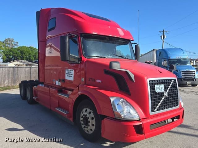 Image of Volvo VNL equipment image 2