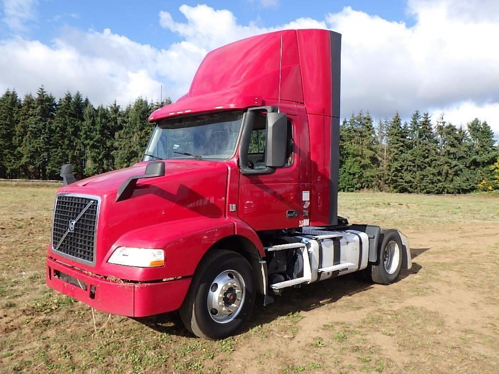 Image of Volvo VNM Primary image