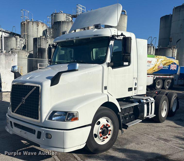 Image of Volvo VNM Primary image