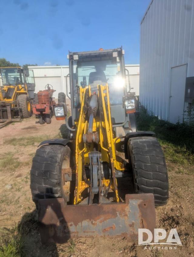 Image of Wacker Neuson WL38 equipment image 1