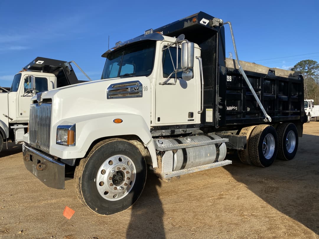 Image of Western Star 4700SF Primary image