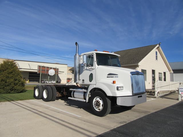 Image of Western Star 4800 equipment image 3